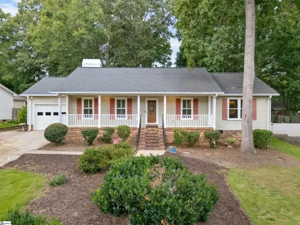 203 Fredericksburg Drive, Simpsonville, SC 29681