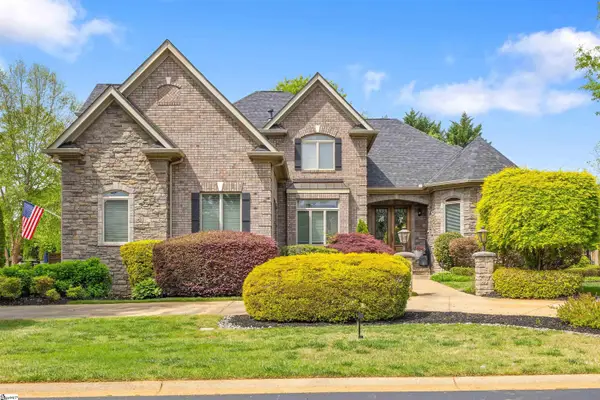 24 Appian Circle, Simpsonville, SC 29681