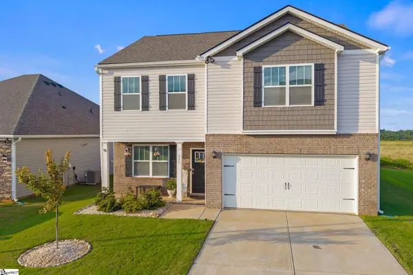 212 Emerald Creek Avenue, Greer, SC 29651