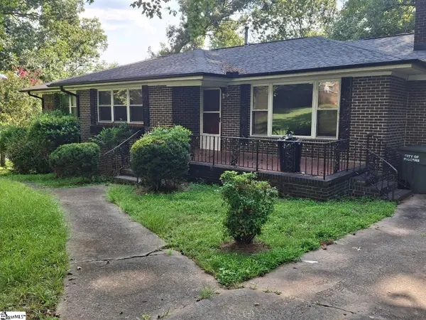 211 Thomas Road, Pickens, SC 29671