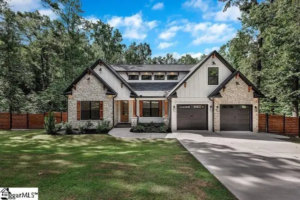 1422 Hunters Trail, Anderson, SC 29625