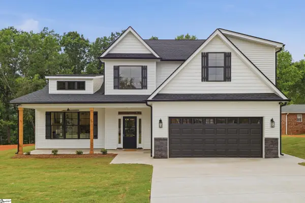 57 Mccauley Lane, Travelers Rest, SC 29690