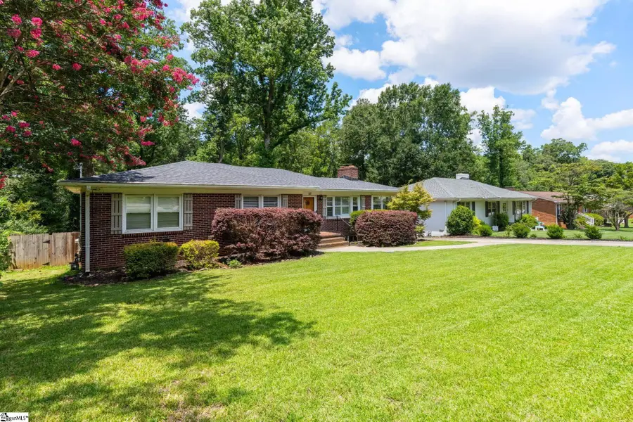212 Robin Hood Road, Greenville, SC 29607 - #2