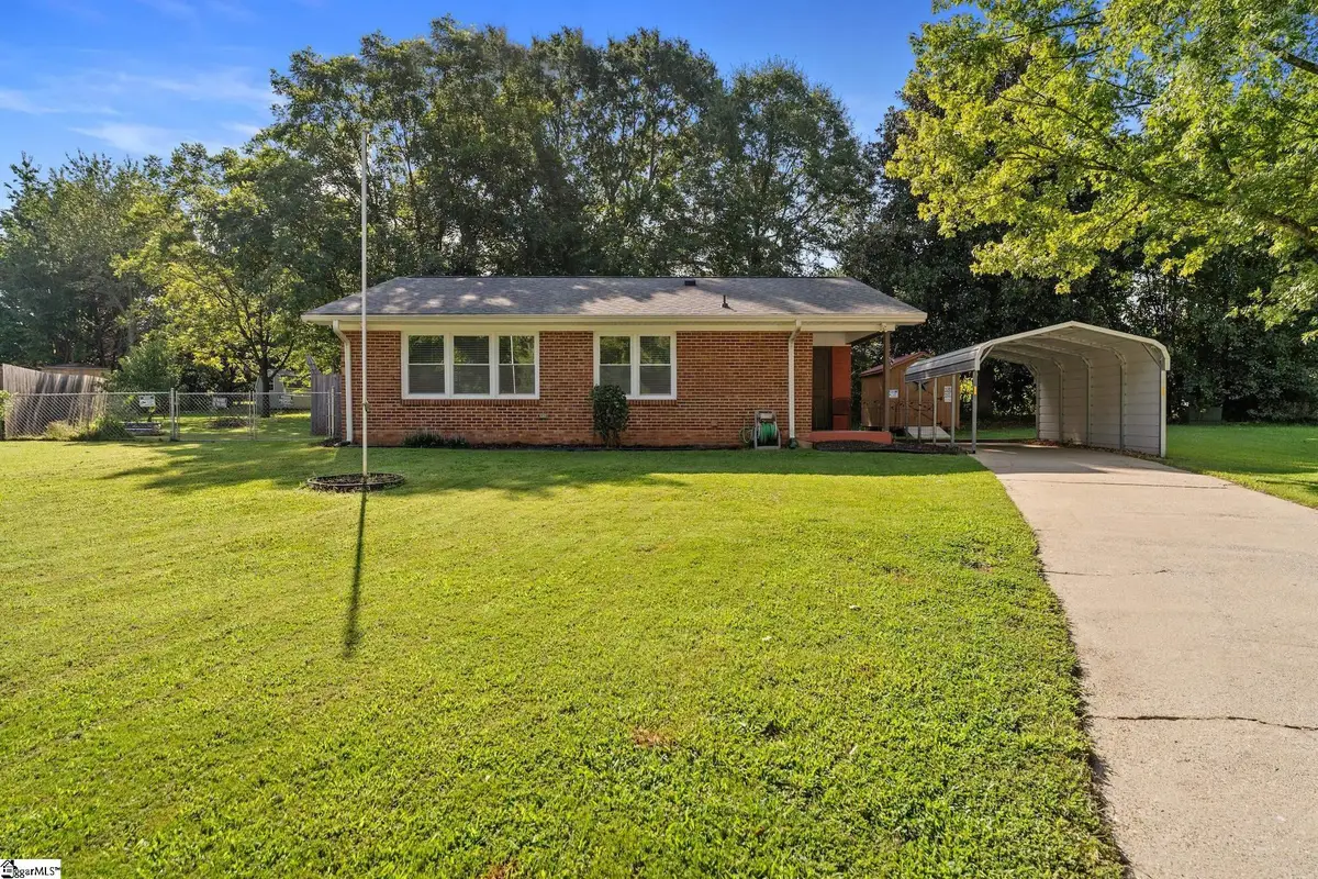 17 Lawnview Court, Wellford, SC 29385 - #1