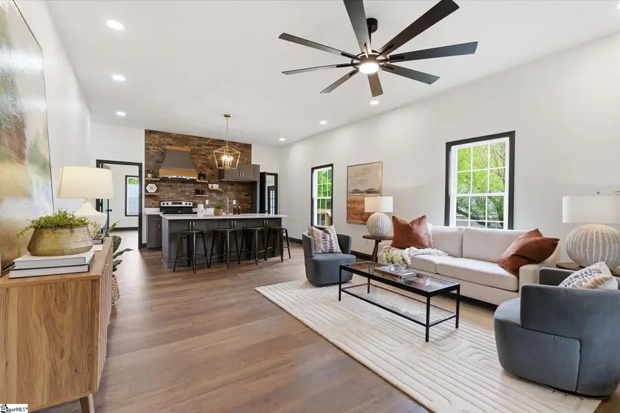 1 E 5th Street, Greenville, SC 29611 - #2