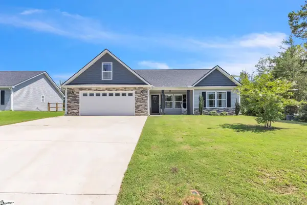 1664 Hannon Road, Inman, SC 29349