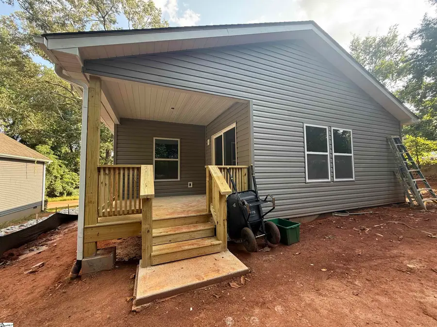 26 Pacific Avenue, Greenville, SC 29605 - #3