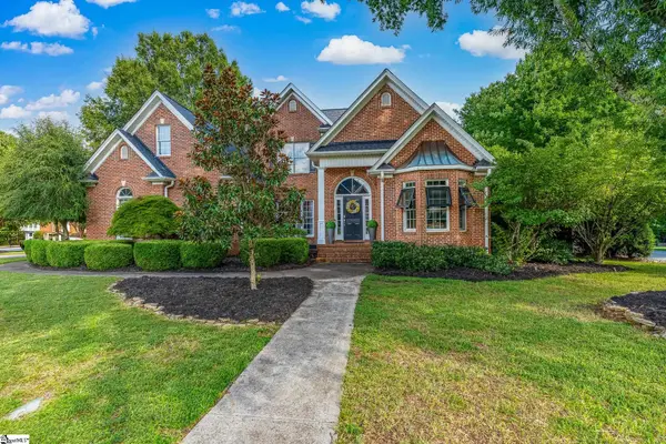201 Huddersfield Drive, Simpsonville, SC 29681-3703