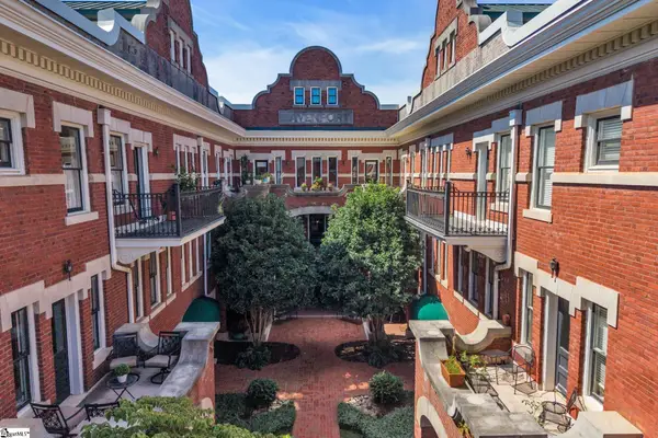 400 E Washington Street #Unit 5, Greenville, SC 29601