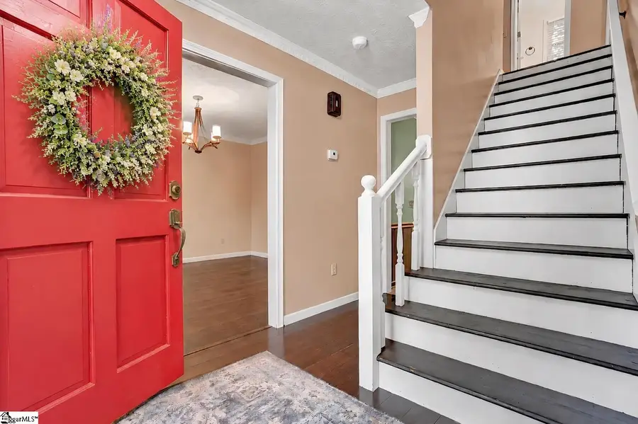215 E Shefford Street, Greer, SC 29650 - #3