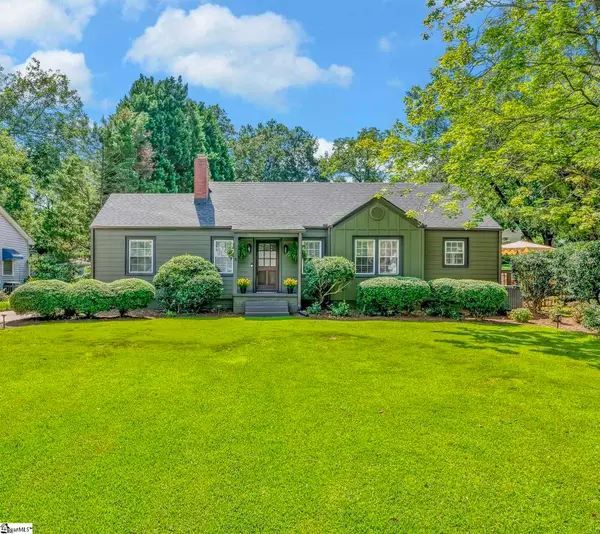 15 Cammer Avenue, Greenville, SC 29605