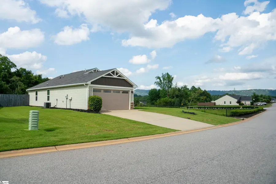 109 Fairmeadow Way, Greenville, SC 29617 - #3