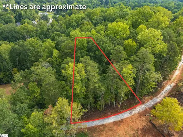 106 N Silver Lake Drive, Taylors, SC 29687