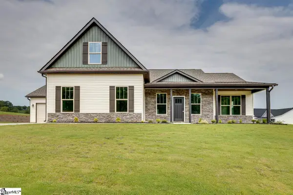 202 Old Glory Court, Pickens, SC 29671