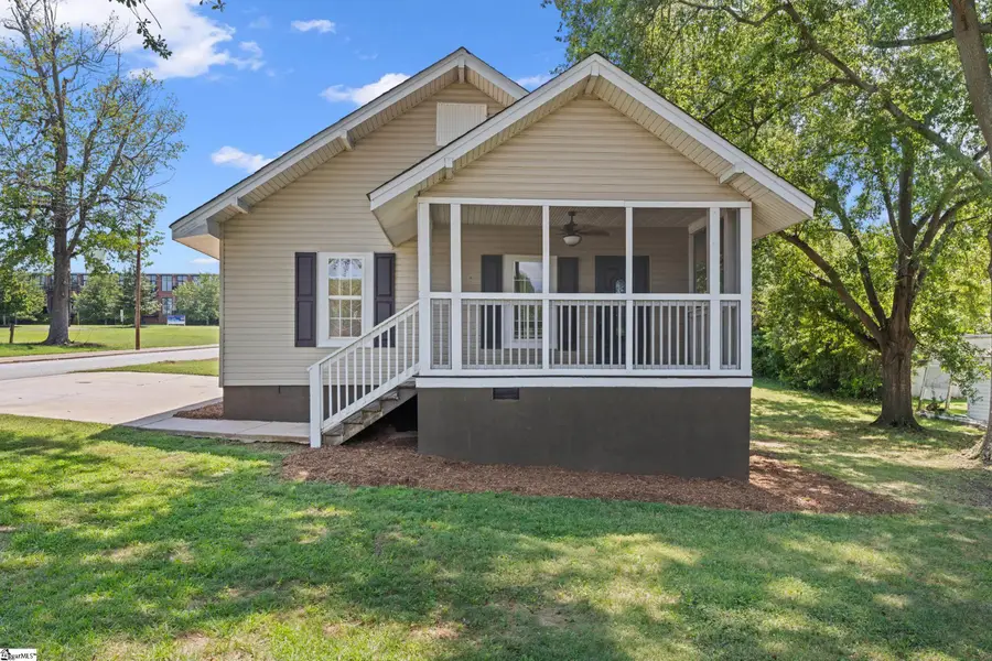 201 Beattie Street, Simpsonville, SC 29681 - #2