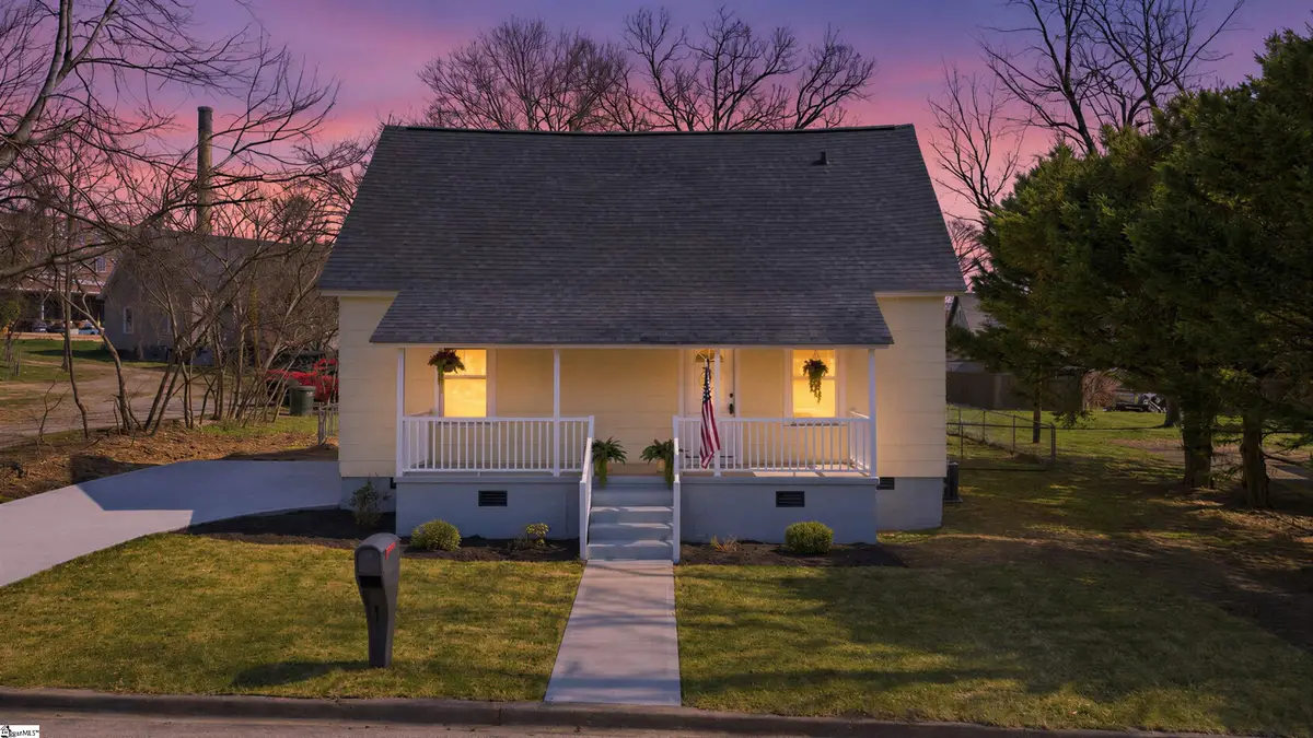 10 Bobo Street, Greer, SC 29650 - #1