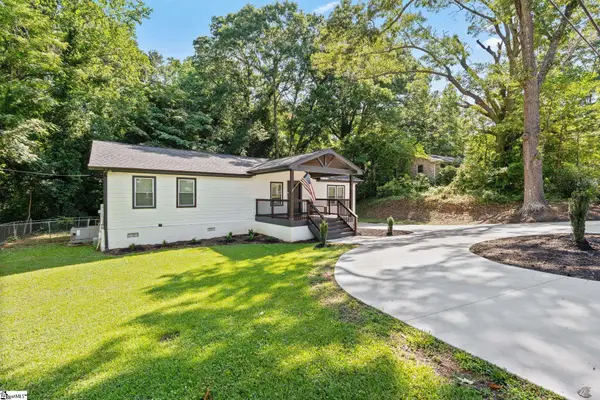 34 Pleasantdale Circle, Greenville, SC 29607
