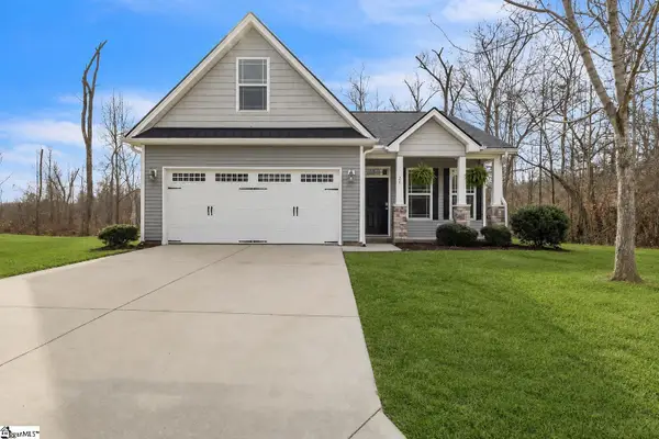 27 Collins Mills Court, Simpsonville, SC 29681