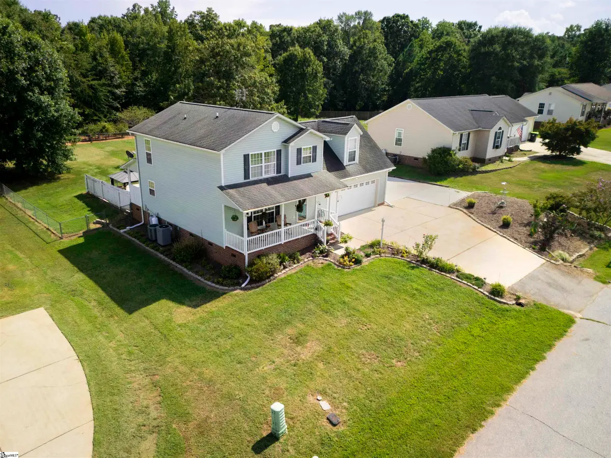 202 Shady Pines Way, Fountain Inn, SC 29644 - #1