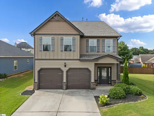 4 Dandie Drive, Simpsonville, SC 29680