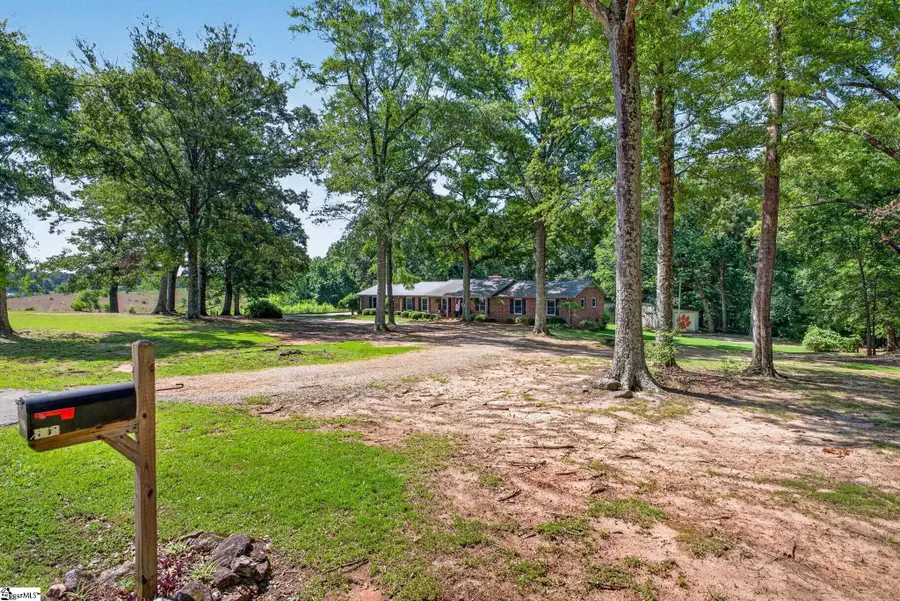 618 Racetrack Road, Woodruff, SC 29388 - #3