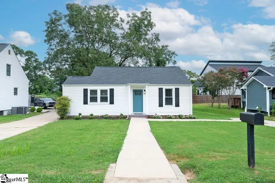 105 E Bearden Street, Greer, SC 29651 - #1