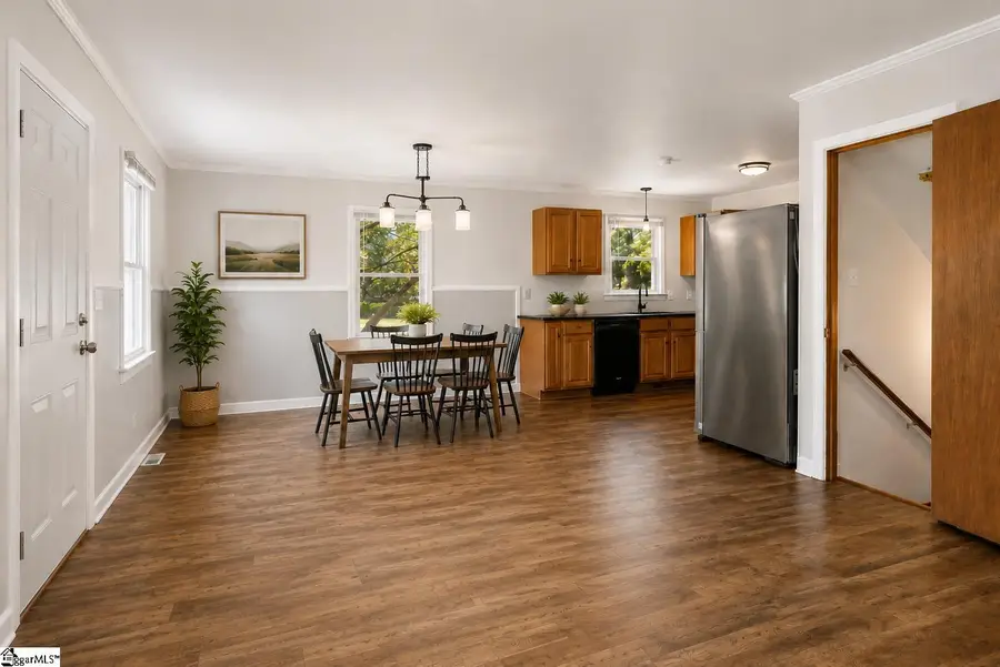 706 W Lee Road, Taylors, SC 29687 - #3