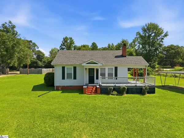 100 Sunset Drive, Roebuck, SC 29376