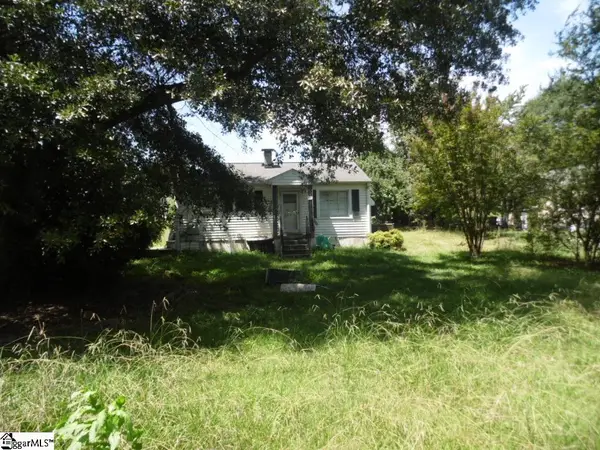 209 Flora Avenue, Greenville, SC 29611