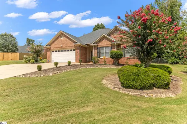 229 Georgetown Court, Moore, SC 29369