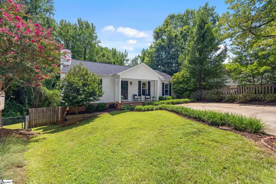 4 Dearsley Court, Greenville, SC 29609 - #3