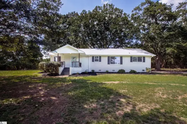 488 Tabor Woods Road, Pickens, SC 29671