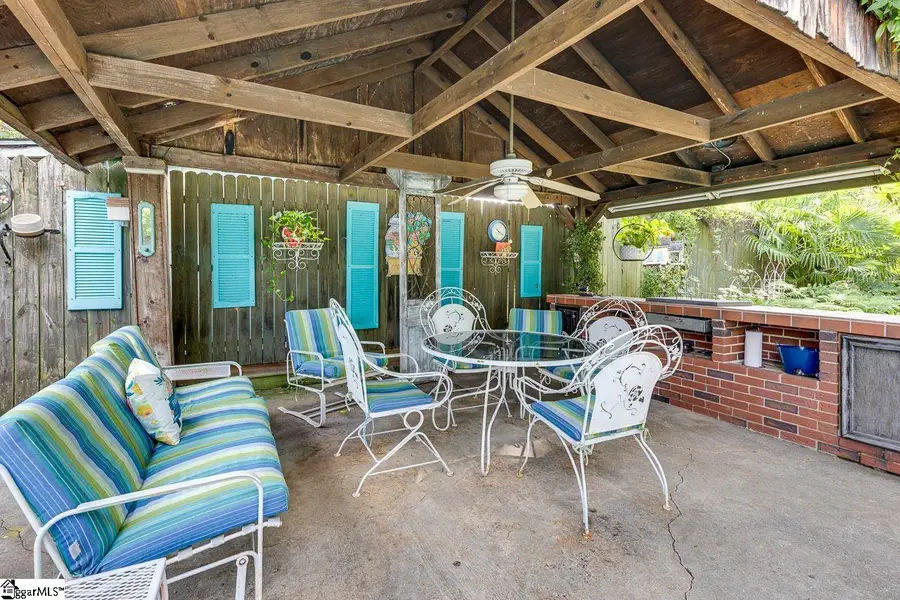 610 W Fredericks Street, Anderson, SC 29625 - #3