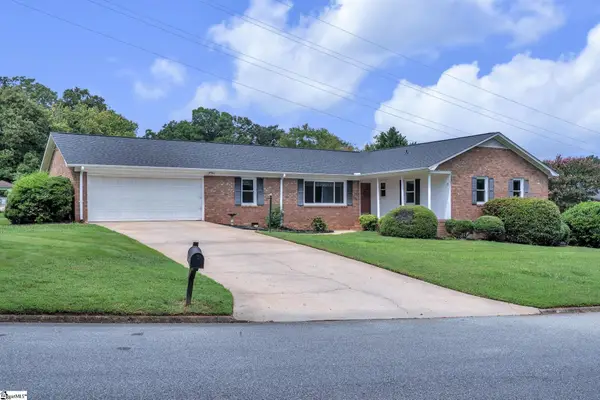 207 Donington Drive, Greenville, SC 29615