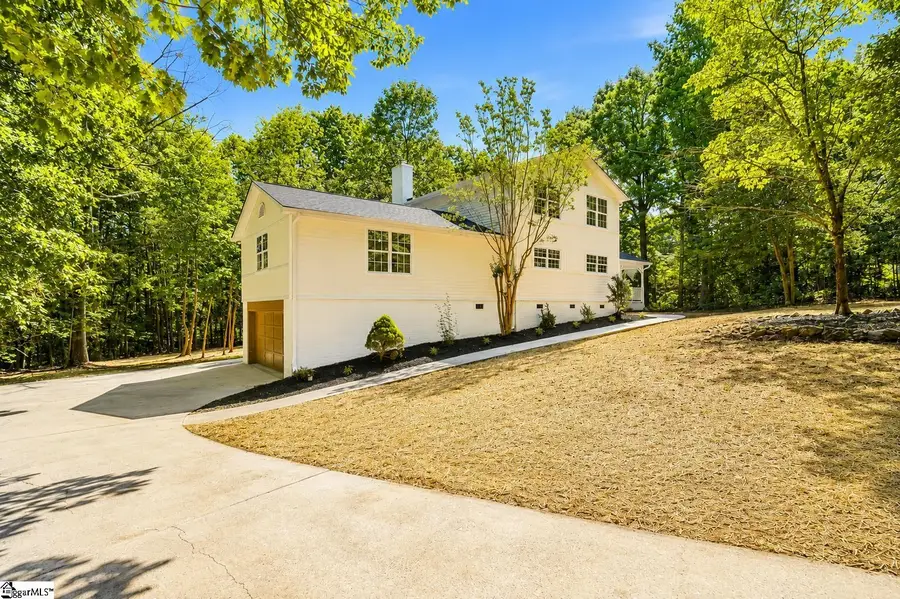 8 Overlook Court, Greenville, SC 29609 - #3