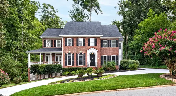 11 Holly Trace, Simpsonville, SC 29681