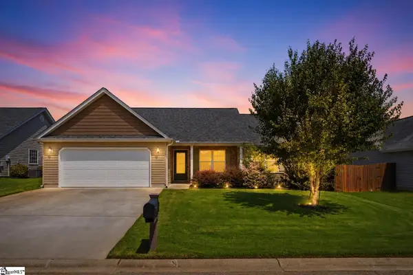 253 Sleepy River Road, Simpsonville, SC 29681