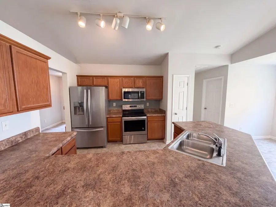 122 Catterick Way, Fountain Inn, SC 29644 - #2