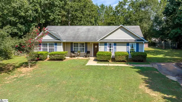 208 Redfern Court, Easley, SC 29640