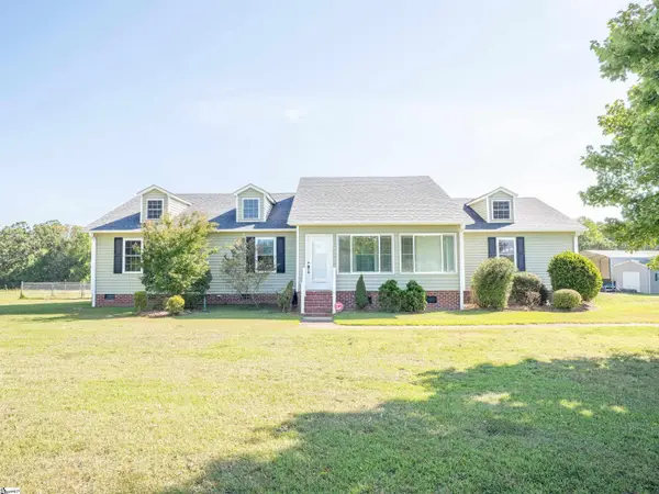 1955 E Georgia Road, Woodruff, SC 29388