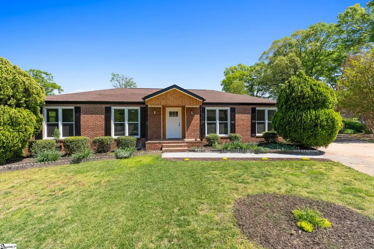 3 Hibourne Court, Greenville, SC 29615 - #1