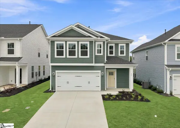 449 Amaryllis Lane, Woodruff, SC 29388
