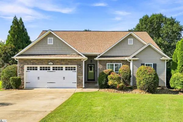 231 Metcalf Court, Spartanburg, SC 29306-6360