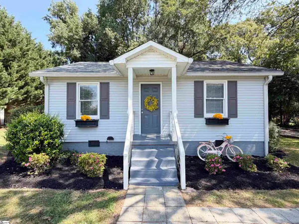 200 Carolina Avenue, Greer, SC 29650