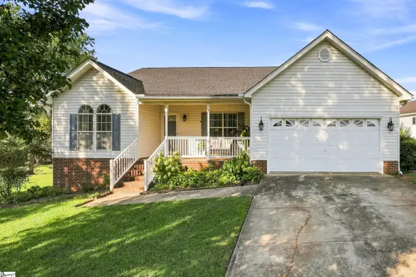 6 Duer Way, Greer, SC 29651-1270