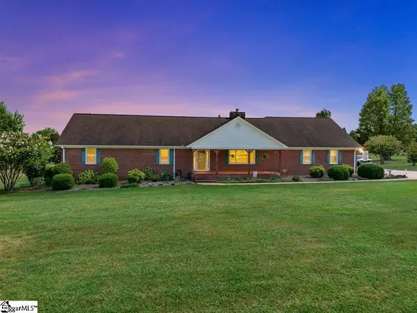 632 Circle Drive, Woodruff, SC 29388
