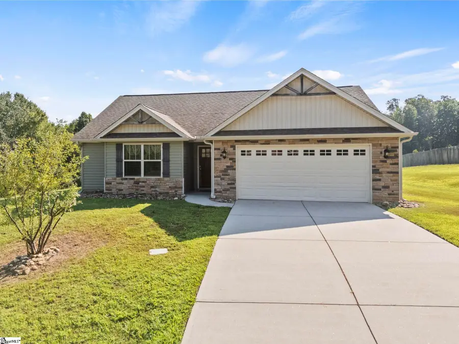 1 Hawkcrest Court, Travelers Rest, SC 29690 - #2