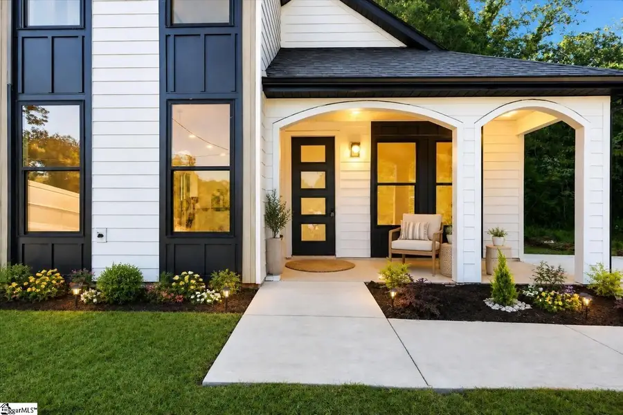 579 Bee Street, Spartanburg, SC 29303 - #2