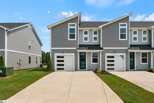 1306 Westgate Village Drive, Spartanburg, SC 29301