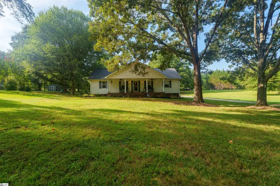 646 Gum Springs Road, Taylors, SC 29688 - #2